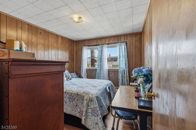 310 Cristiani St, Roselle Boro, NJ 07203