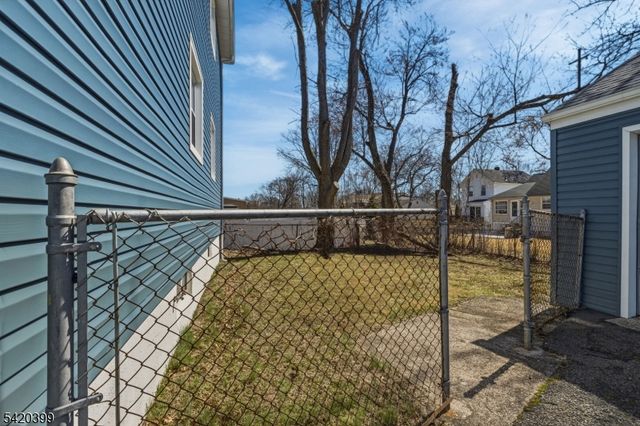 310 Cristiani St, Roselle Boro, NJ 07203