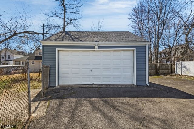 310 Cristiani St, Roselle Boro, NJ 07203