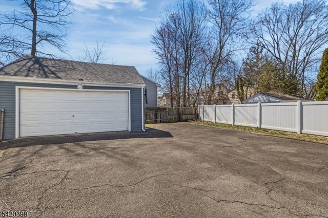 310 Cristiani St, Roselle Boro, NJ 07203