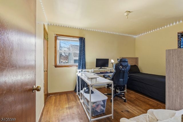 310 Cristiani St, Roselle Boro, NJ 07203