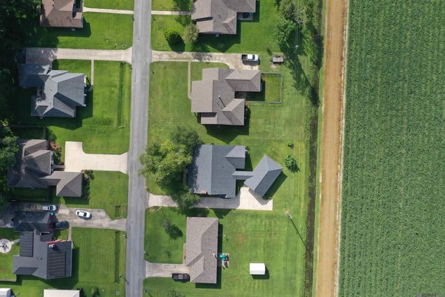2021 Ory Dr, Brusly, LA 70719