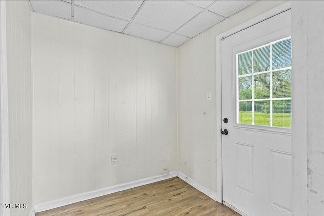 568 Old Airport Road, Bristol, VA 24201