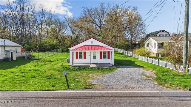 568 Old Airport Road, Bristol, VA 24201