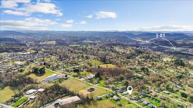 568 Old Airport Road, Bristol, VA 24201