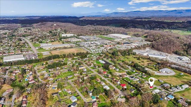 568 Old Airport Road, Bristol, VA 24201