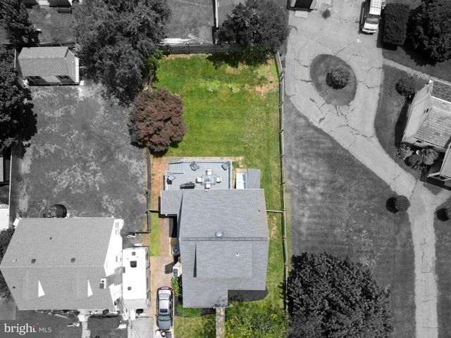 2015 HILLCREST RD, Baltimore, MD 21207