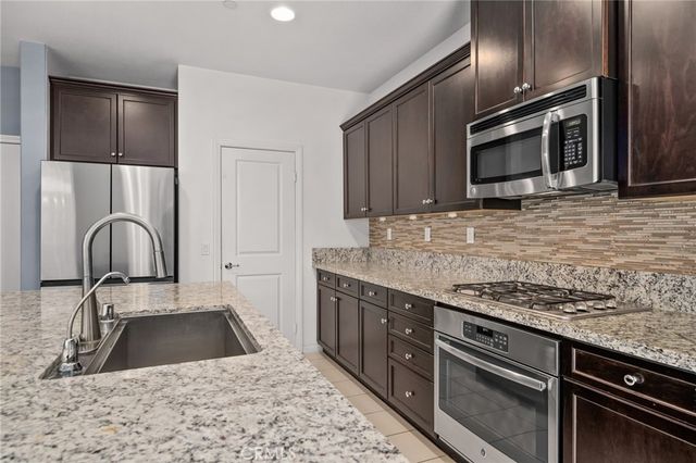 12846 Luna Street, Eastvale, CA 92880