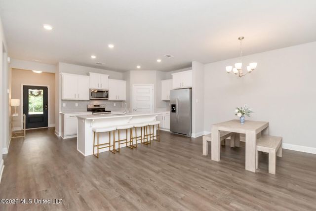 7808 Coral Lane, Ocean Springs, MS 39564