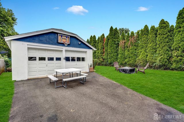 18 June Street, South River, NJ 08882