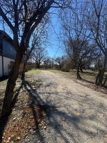 7718 Garner Road, Rowlett, TX 75088