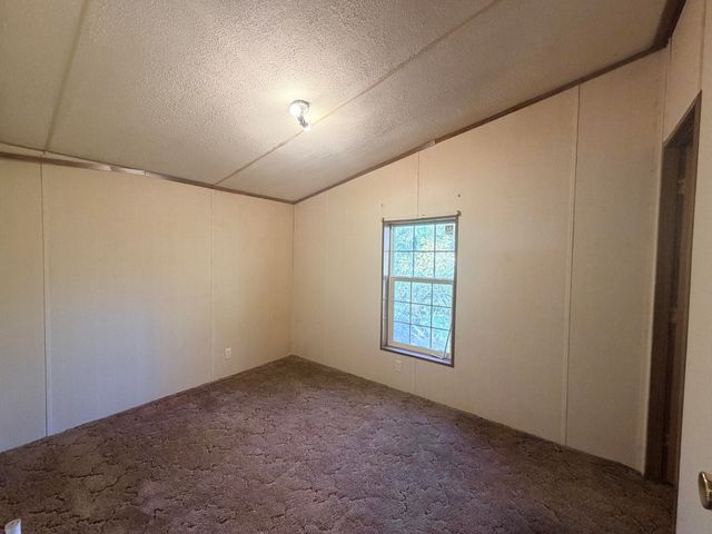 813 Bailey Road, Pineville, MO 64856