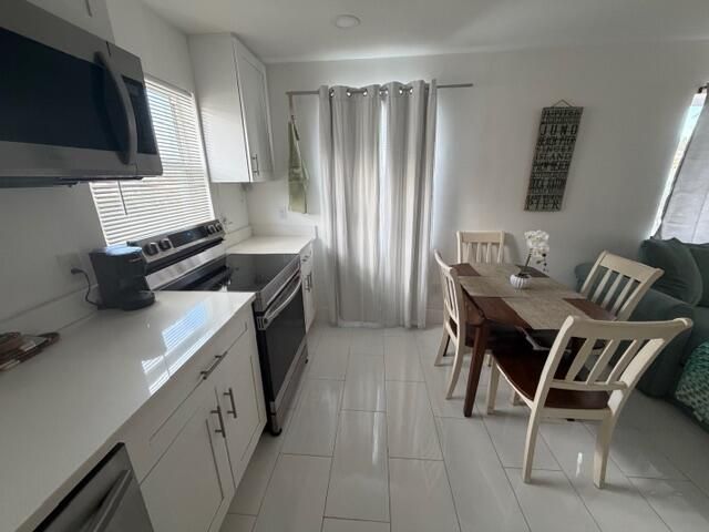 1015 S K Street, Lake Worth Beach, FL 33460