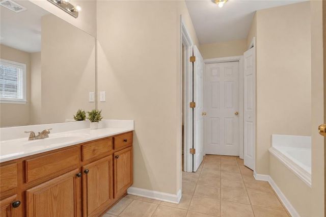 1970 Highland Gate Drive, Cumming, GA 30040