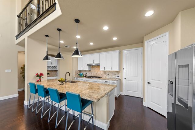 1105 Mallard Lakes Drive, Mckinney, TX 75072