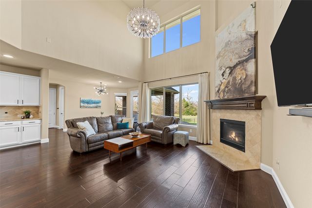 1105 Mallard Lakes Drive, Mckinney, TX 75072