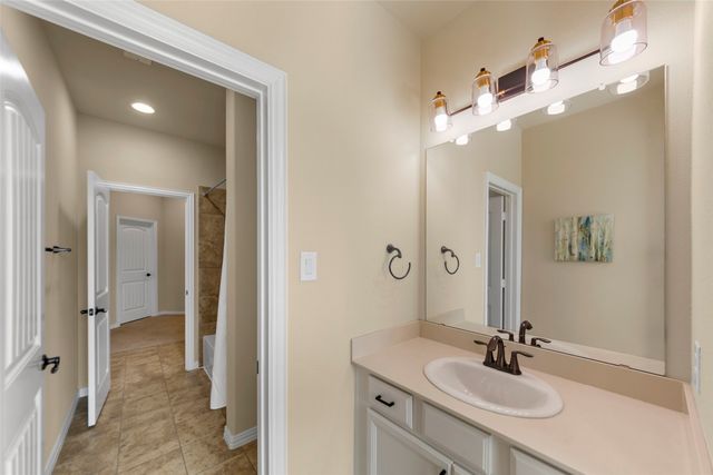 1105 Mallard Lakes Drive, Mckinney, TX 75072