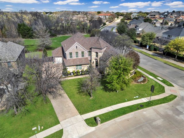 1105 Mallard Lakes Drive, Mckinney, TX 75072