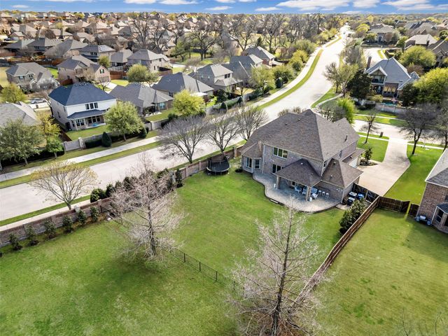 1105 Mallard Lakes Drive, Mckinney, TX 75072