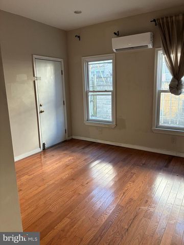 411 MCKEAN ST, Philadelphia, PA 19148