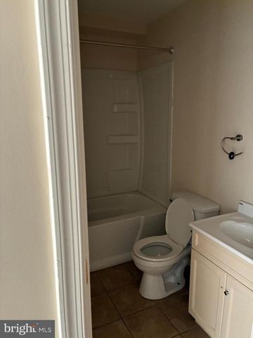 411 MCKEAN ST, Philadelphia, PA 19148