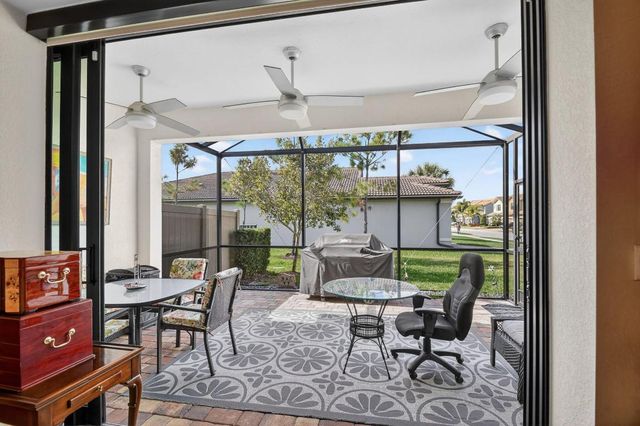 4785 San Fratello Circle, Lake Worth, FL 33467