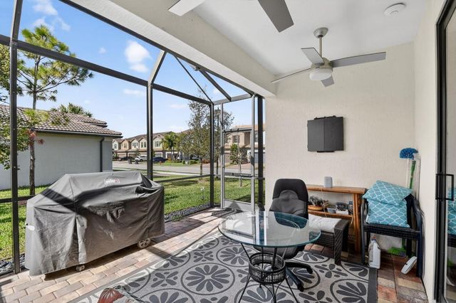 4785 San Fratello Circle, Lake Worth, FL 33467