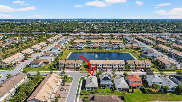 4785 San Fratello Circle, Lake Worth, FL 33467