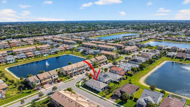 4785 San Fratello Circle, Lake Worth, FL 33467