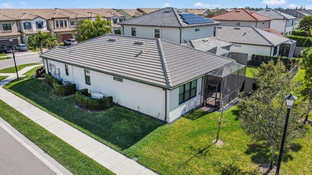 4785 San Fratello Circle, Lake Worth, FL 33467