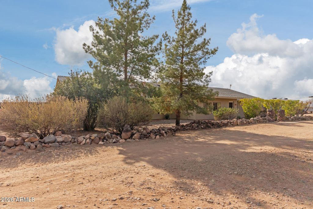 313 W SADDLE MOUNTAIN Road, Phoenix, AZ 85086 — photo 3