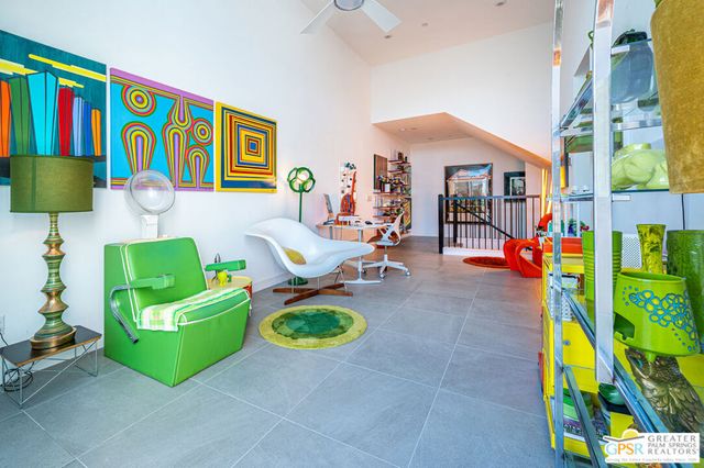 274 Mayfair Way, Palm Springs, CA 92264