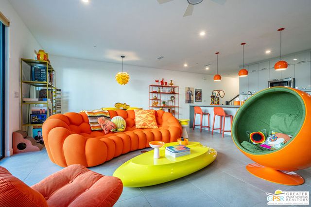 274 Mayfair Way, Palm Springs, CA 92264