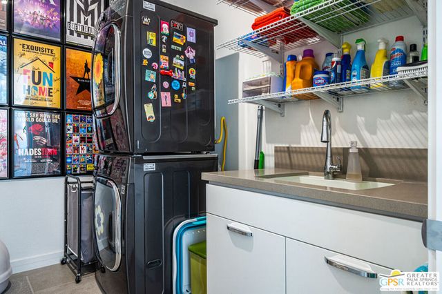 274 Mayfair Way, Palm Springs, CA 92264