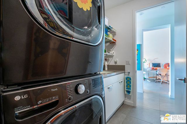 274 Mayfair Way, Palm Springs, CA 92264