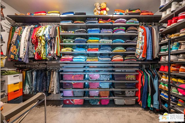 274 Mayfair Way, Palm Springs, CA 92264