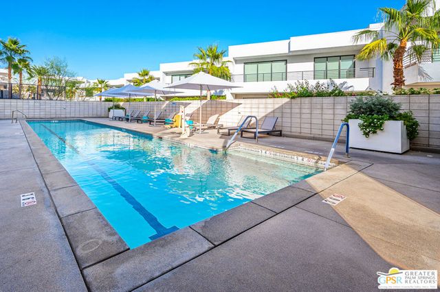 274 Mayfair Way, Palm Springs, CA 92264