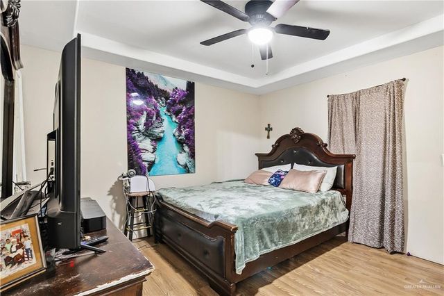 5305 La Cima Drive, Edinburg, TX 78542