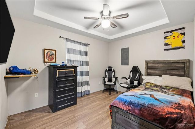 5305 La Cima Drive, Edinburg, TX 78542