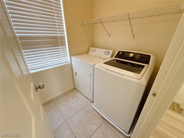 8042 Maidenhair Court, Las Vegas, NV 89139