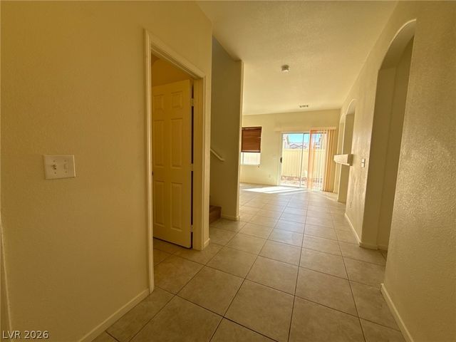 8042 Maidenhair Court, Las Vegas, NV 89139