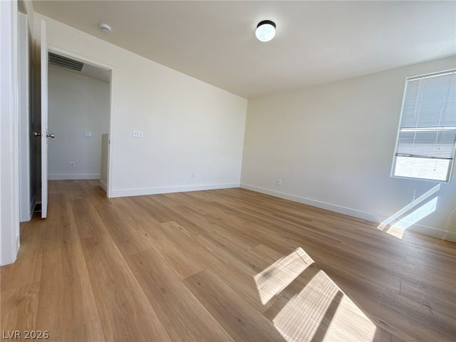 8042 Maidenhair Court, Las Vegas, NV 89139