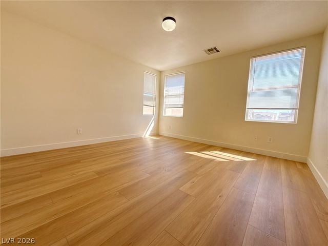 8042 Maidenhair Court, Las Vegas, NV 89139