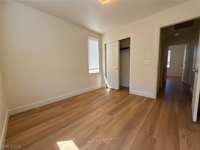 8042 Maidenhair Court, Las Vegas, NV 89139