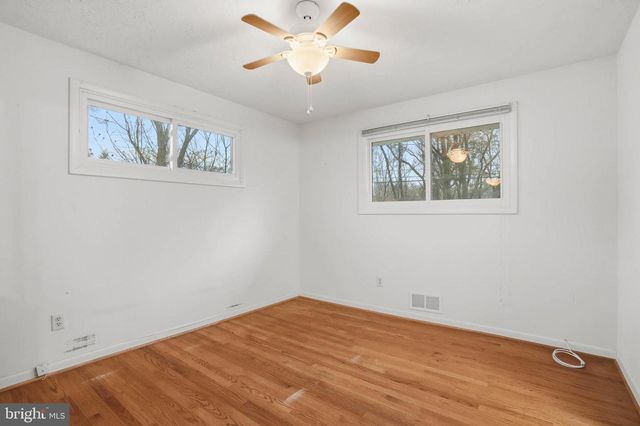 1909 PAGHAM RD, Glen Burnie, MD 21061