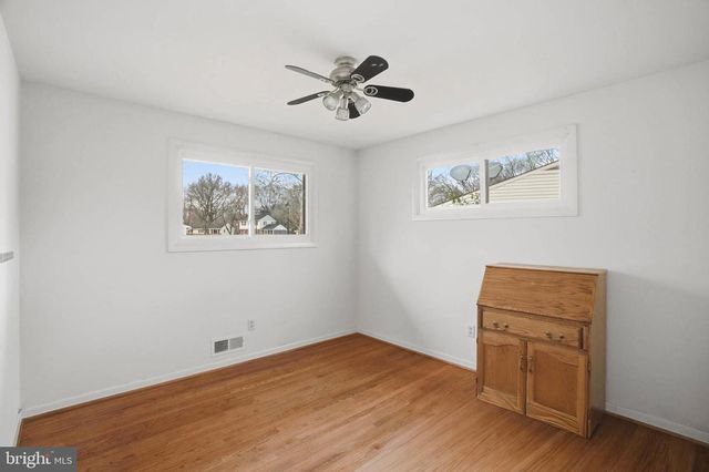 1909 PAGHAM RD, Glen Burnie, MD 21061