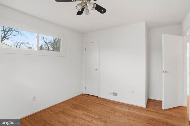 1909 PAGHAM RD, Glen Burnie, MD 21061