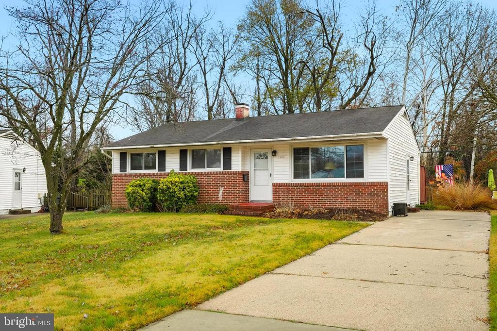 1909 PAGHAM RD, Glen Burnie, MD 21061