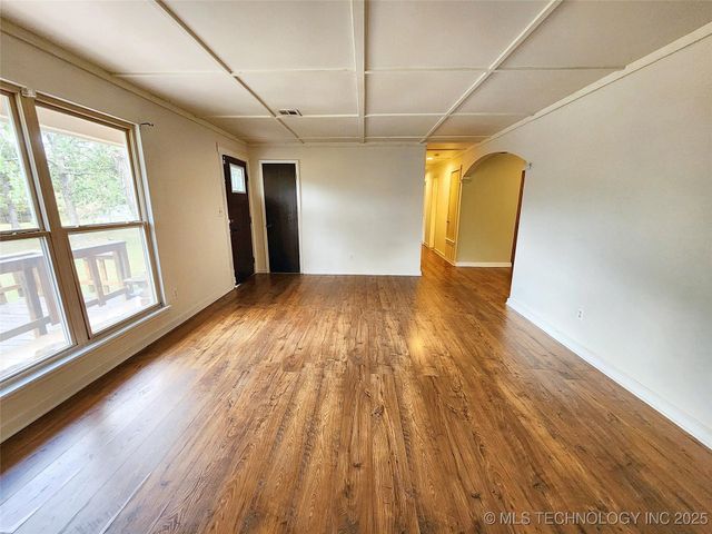 16809 W 790 Road, Tahlequah, OK 74464