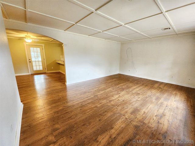 16809 W 790 Road, Tahlequah, OK 74464